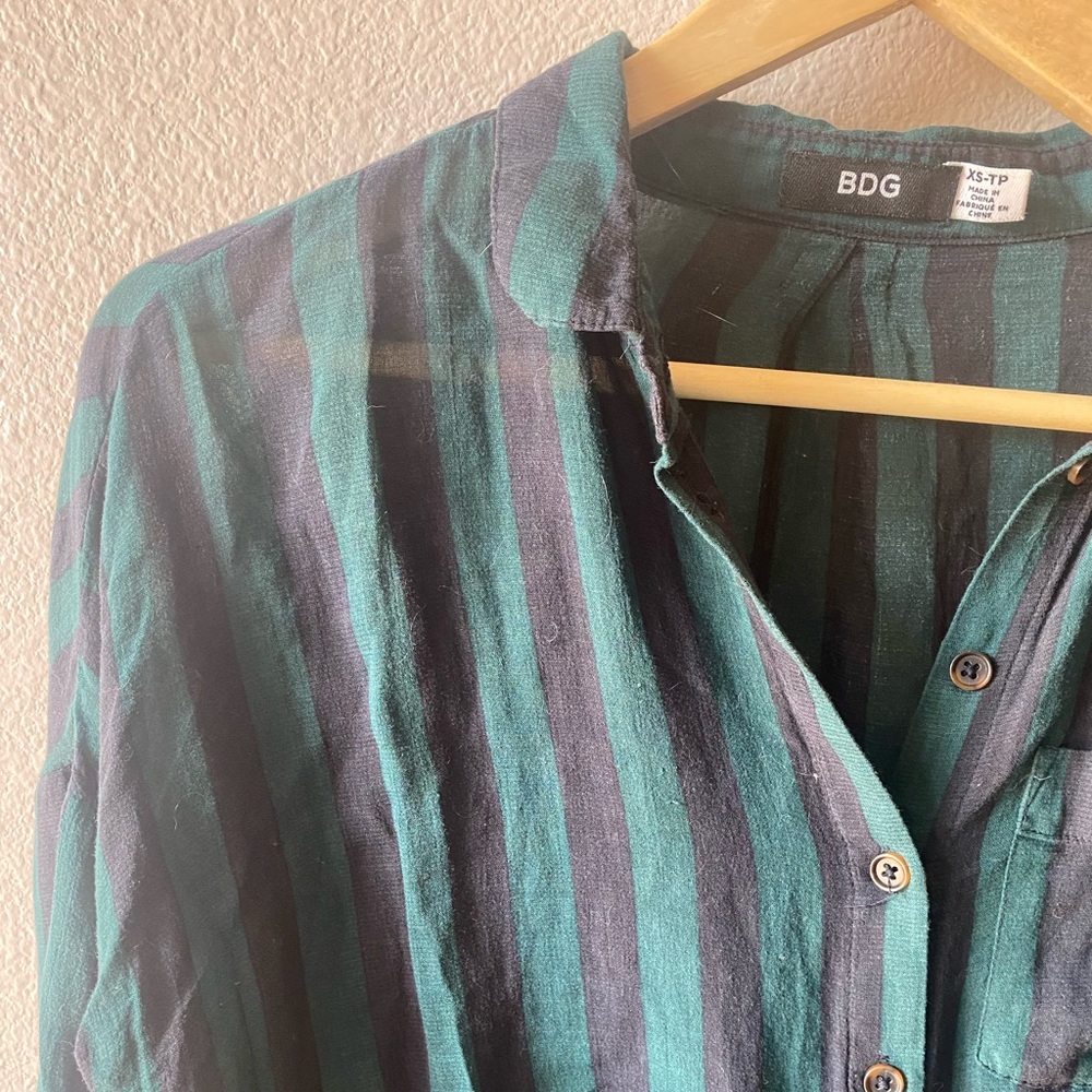 Stripped button up